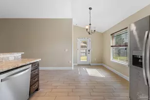 5546 Bellview Ct, Milton, FL 32583 - Photo 11