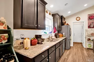 1716 Arcadia Dr, Foley, AL 36535 - Photo 7