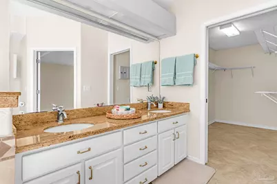 200 Clear Lake Dr, Pensacola, FL 32507 - Photo 21