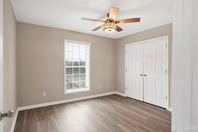 5321 Yellow Bluff Rd, Pensacola, FL 32504 - Photo 17