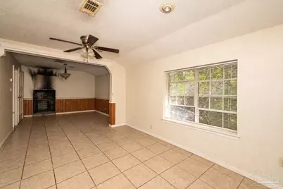 212 E Yonge St, Pensacola, FL 32503 - Photo 5