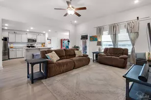 5655 Fawcett St, Milton, FL 32570 - Photo 9