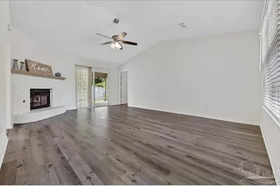 1203 Brook Bend Rd, Pensacola, FL 32506 - Photo 5