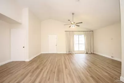 7486 Northpointe Blvd, Pensacola, FL 32514 - Photo 9