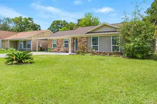 5791 Graymont Ln, Pensacola, FL 32526 - Photo 3