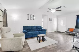 5791 Graymont Ln, Pensacola, FL 32526 - Photo 9