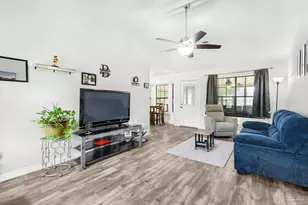 5791 Graymont Ln, Pensacola, FL 32526 - Photo 5