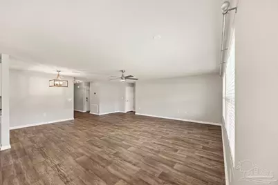 3885 James Stovall St, Pensacola, FL 32526 - Photo 7