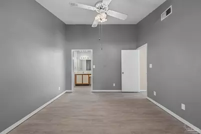 4402 Bellview Ave #1B, Pensacola, FL 32526 - Photo 5