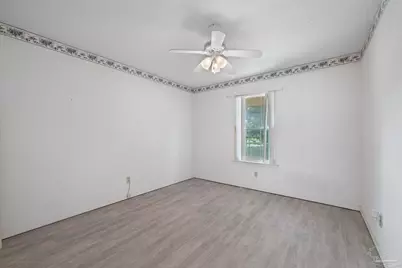 4402 Bellview Ave #1B, Pensacola, FL 32526 - Photo 13