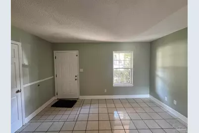 3980 Baywoods Dr, Pensacola, FL 32504 - Photo 3