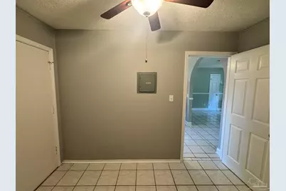 3980 Baywoods Dr, Pensacola, FL 32504 - Photo 9