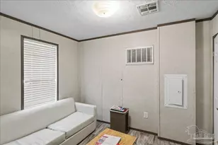 6800 Blk Rolling Hills Rd, Pensacola, FL 32505 - Photo 11