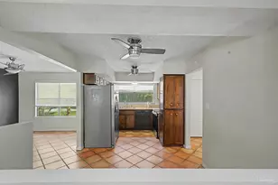 5523 N Shore Rd, Pensacola, FL 32507 - Photo 23