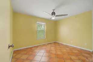 5523 N Shore Rd, Pensacola, FL 32507 - Photo 43