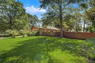 5523 North Shore Rd, Pensacola, FL 32507 - Photo 7