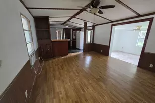 922 Brookhills Dr, Cantonment, FL 32533 - Photo 5