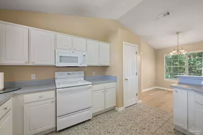 6610 Woodbrook Ct, Milton, FL 32583 - Photo 17