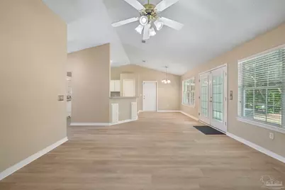 6610 Woodbrook Ct, Milton, FL 32583 - Photo 9