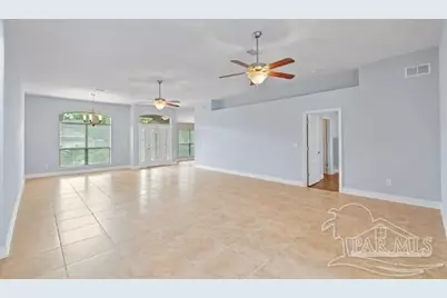 5202 English Oak Dr, Pace, FL 32571 - Photo 5