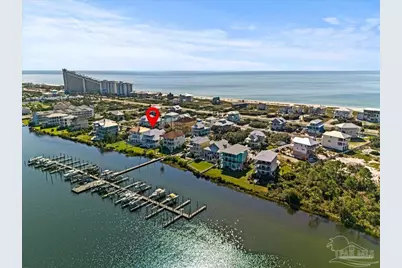 369 Gulfview Ln, Pensacola, FL 32507 - Photo 53