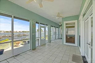 369 Gulfview Ln, Pensacola, FL 32507 - Photo 45