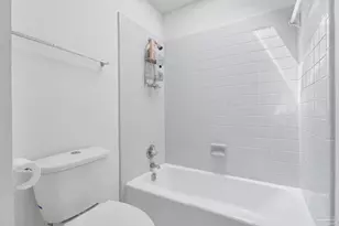 721 Tanglewood Dr, Pensacola, FL 32503 - Photo 25