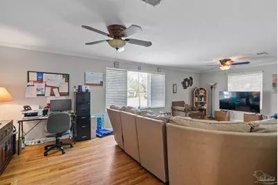 1115 Dunmire St, Pensacola, FL 32504 - Photo 7