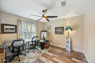 6006 W Shore Dr, Pensacola, FL 32526 - Photo 35