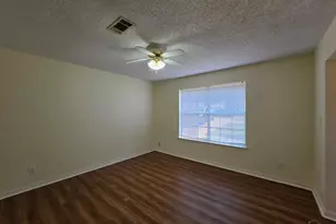 6942 Falcon Dr, Pensacola, FL 32526 - Photo 5