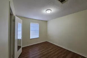 6942 Falcon Dr, Pensacola, FL 32526 - Photo 13