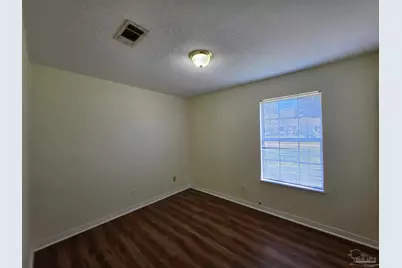 6942 Falcon Dr, Pensacola, FL 32526 - Photo 11