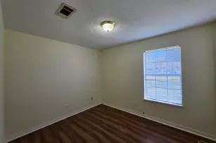 6942 Falcon Dr, Pensacola, FL 32526 - Photo 11