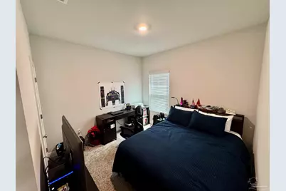 8084 Fir Tree Dr, Milton, FL 32583 - Photo 5