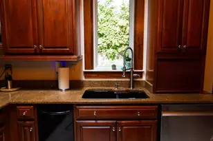 114 W De Soto St, Pensacola, FL 32501 - Photo 9