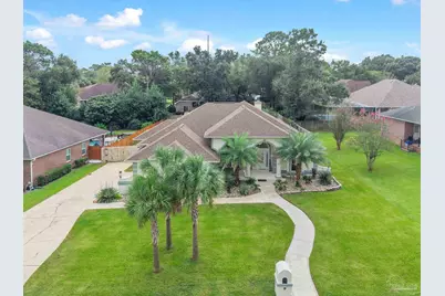 2005 Cameron Dr, Pensacola, FL 32505 - Photo 3
