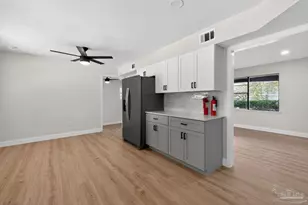 2015 Americus Ave, Pensacola, FL 32507 - Photo 9