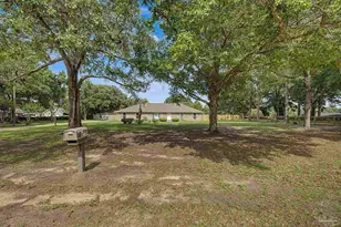 2340 Tobie Dean Rd, Cantonment, FL 32533 - Photo 5