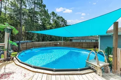 2096 Constitution Dr, Navarre, FL 32566 - Photo 3