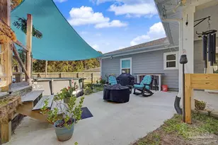 2096 Constitution Dr, Navarre, FL 32566 - Photo 59