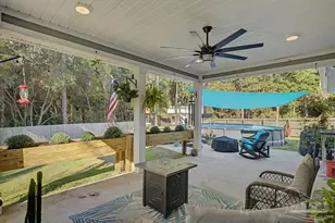 2096 Constitution Dr, Navarre, FL 32566 - Photo 37