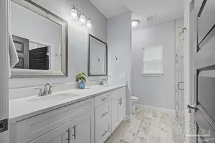 2096 Constitution Dr, Navarre, FL 32566 - Photo 23