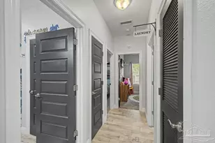 2096 Constitution Dr, Navarre, FL 32566 - Photo 27