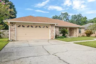 6751 Rickwood Dr, Pensacola, FL 32526 - Photo 3
