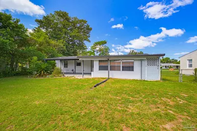 402 Clairmont Dr, Pensacola, FL 32506 - Photo 51
