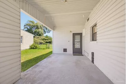 402 Clairmont Dr, Pensacola, FL 32506 - Photo 5