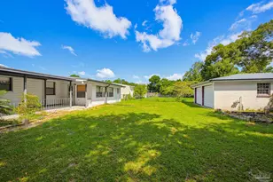 402 Clairmont Dr, Pensacola, FL 32506 - Photo 45