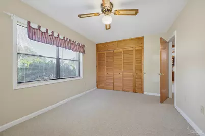 402 Clairmont Dr, Pensacola, FL 32506 - Photo 35