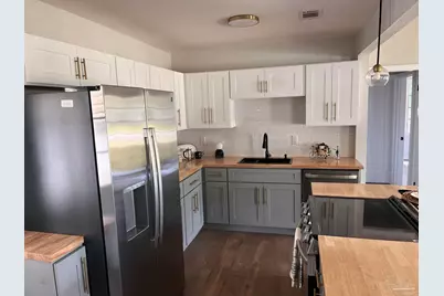 4 Mindoro Cir, Pensacola, FL 32507 - Photo 9