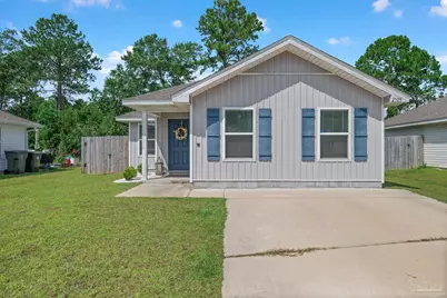 2509 Sutton Place Dr, Cantonment, FL 32533 - Photo 1